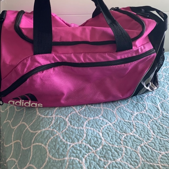 adidas Accessories - Adidas duffel bag!💗